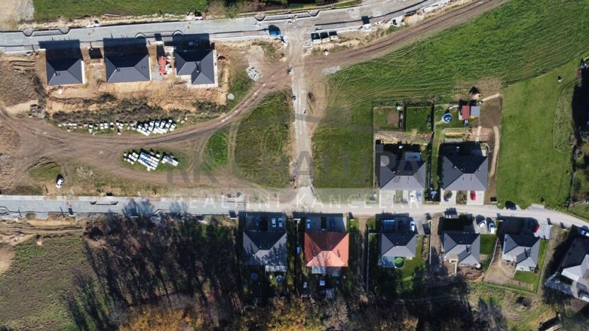 Prodej pozemku pro bydlení, Hosín, 988 m2