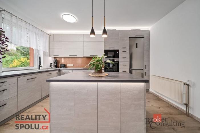 Prodej rodinného domu, Trutnov - Starý Rokytník, 216 m2