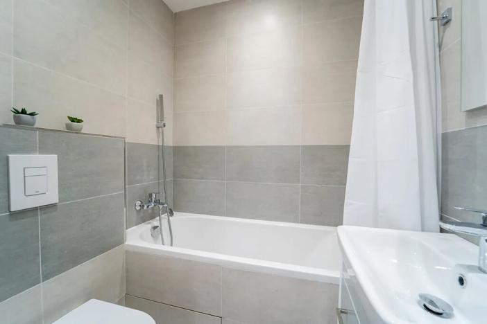 Pronájem bytu 1+1, Chvaletice, Obránců míru, 30 m2