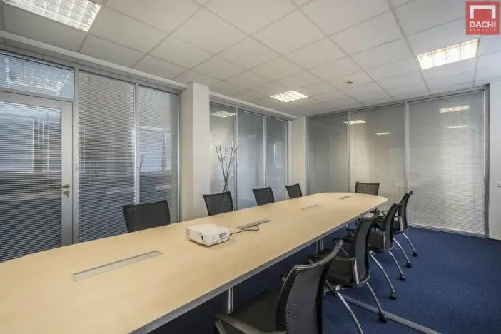 Pronájem kanceláře, Olomouc - Hodolany, tř. Kosmonautů, 300 m2