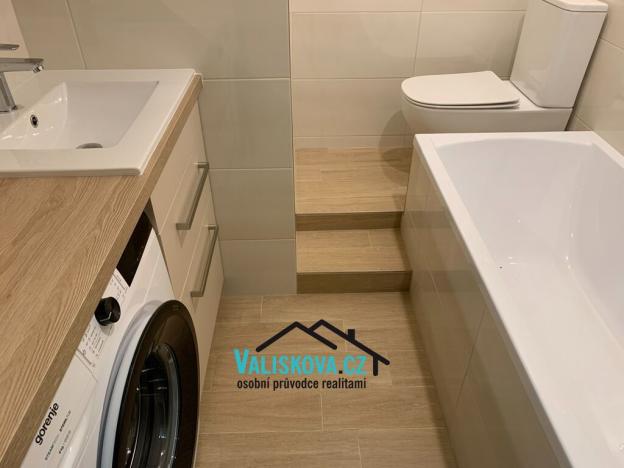 Pronájem bytu 2+1, Holešov, 45 m2