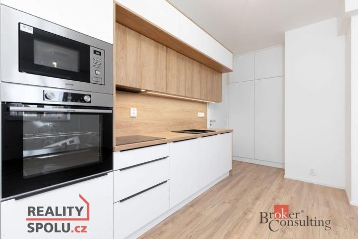 Pronájem bytu 1+kk, Opava - Kateřinky, Rolnická, 31 m2