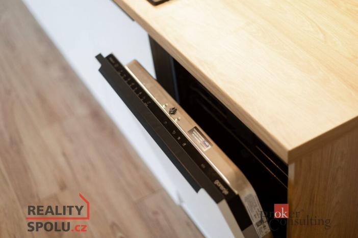 Pronájem bytu 1+kk, Opava - Kateřinky, Rolnická, 31 m2