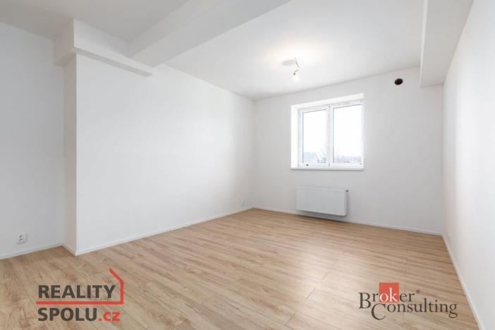 Pronájem bytu 1+kk, Opava - Kateřinky, Rolnická, 31 m2