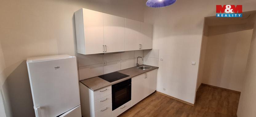 Pronájem kanceláře, Praha, Na bělidle, 55 m2