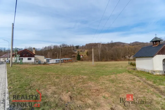 Prodej pozemku pro bydlení, Oldřichov v Hájích, 5682 m2