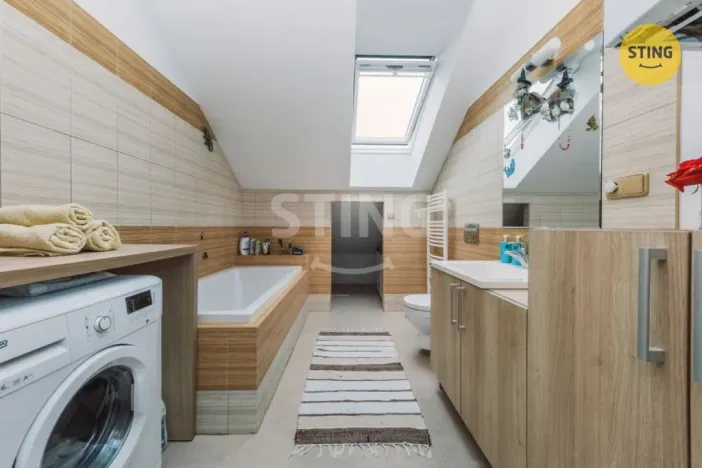 Prodej vícegeneračního domu, Pardubice, Bratranců Veverkových, 300 m2