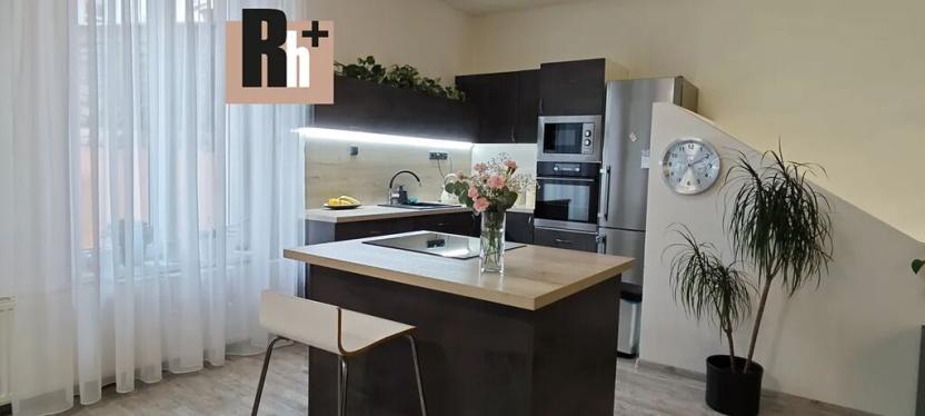 Prodej obchodního prostoru, Ostrava, Sokolská třída, 142 m2