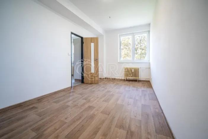 Pronájem bytu 3+1, Pardubice - Bílé Předměstí, Na Drážce, 68 m2