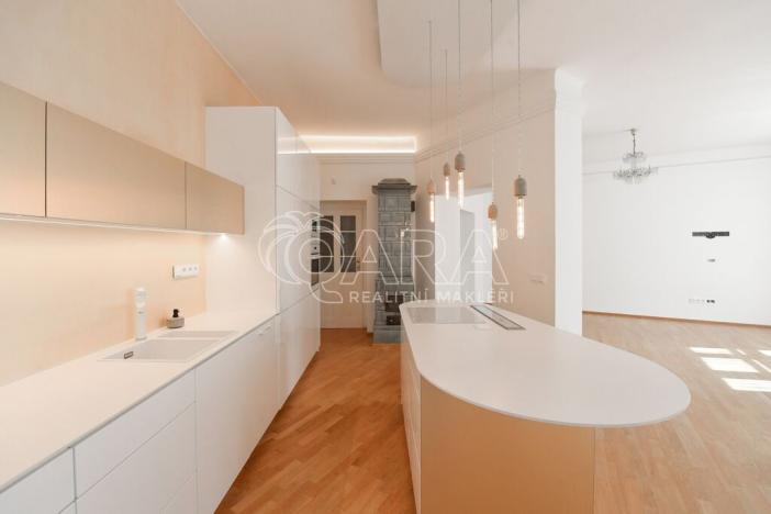 Pronájem bytu 3+kk, Praha - Josefov, U starého hřbitova, 137 m2