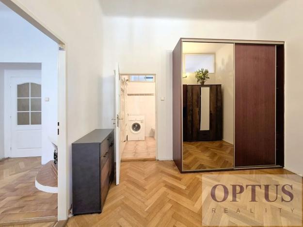 Pronájem bytu 2+1, Praha - Hradčany, Na valech, 78 m2