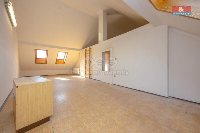 Prodej rodinného domu, Olomouc - Černovír, Heydukova, 373 m2