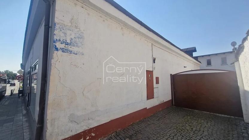 Prodej obchodního prostoru, Nový Bydžov, Dukelská třída, 300 m2