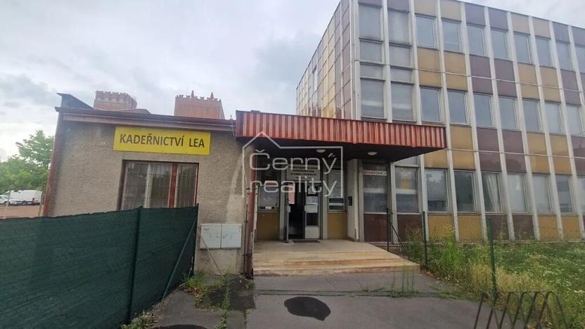 Pronájem kanceláře, Pardubice, Mezi Mosty, 65 m2