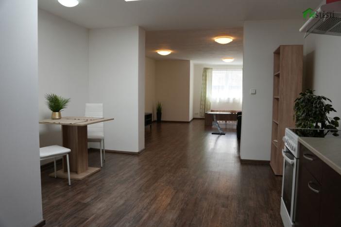 Pronájem bytu 1+kk, Třebíč - Horka-Domky, Bráfova tř., 53 m2