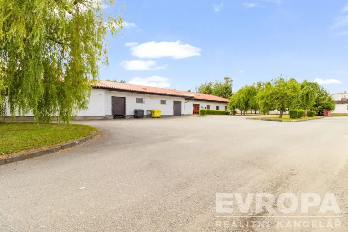 Pronájem skladu, Havlíčkův Brod, okres havlíčkův brod, 1290 m2