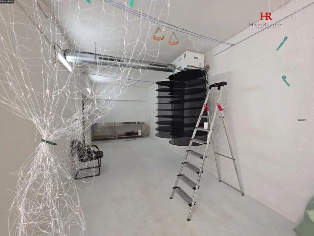 Pronájem výrobních prostor, Dobříč, 226 m2