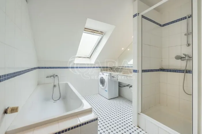 Pronájem bytu 1+kk, Praha - Smíchov, Radlická, 26 m2