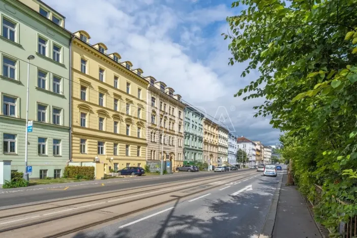Pronájem bytu 1+kk, Praha - Smíchov, Radlická, 26 m2