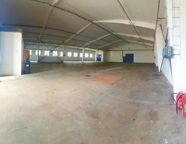 Pronájem skladu, Jílové u Prahy, Masarykovo náměstí, 1000 m2