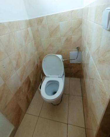 Pronájem skladu, Jílové u Prahy, Masarykovo náměstí, 1000 m2