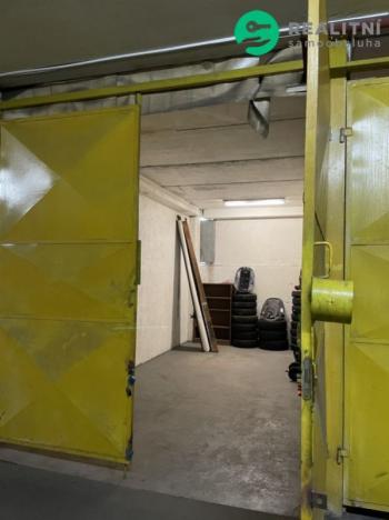 Prodej garáže, Praha - Bubeneč, Navigátorů, 22 m2