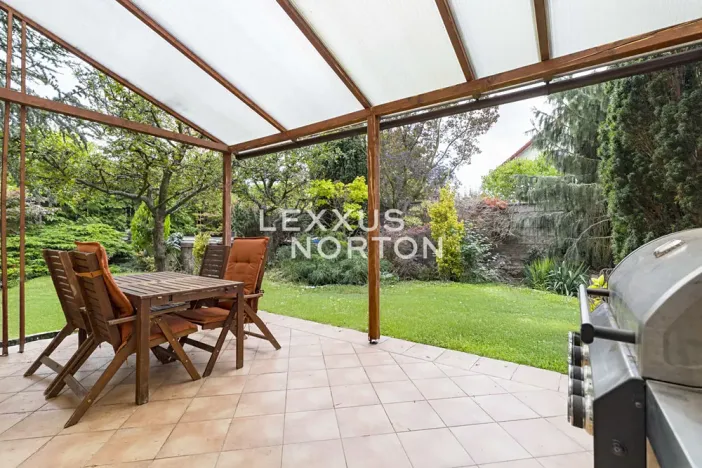 Pronájem rodinného domu, Statenice, Keltská, 280 m2