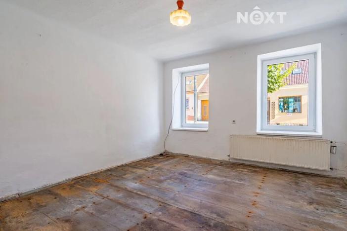 Prodej rodinného domu, Lišov, třída 5. května, 160 m2