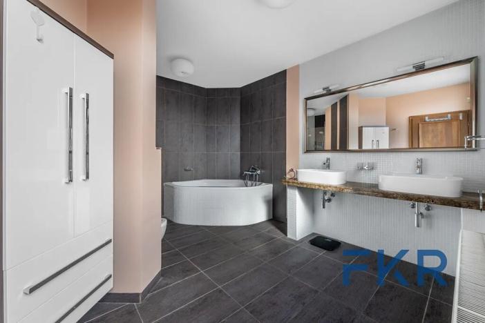 Prodej rodinného domu, Praha - Dolní Měcholupy, Za zahradami, 237 m2