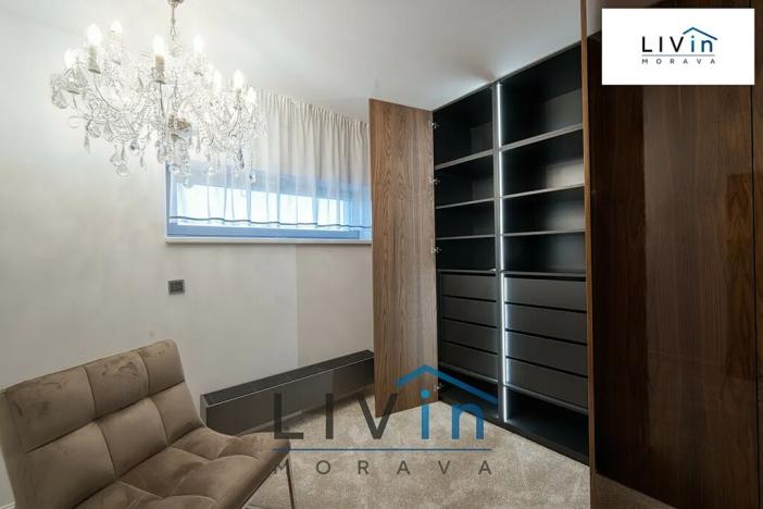 Prodej rodinného domu, Šternberk, Vinný vrch, 300 m2