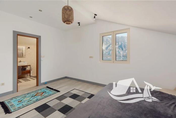 Prodej bytu 3+kk, Kotor, Černá Hora, 140 m2