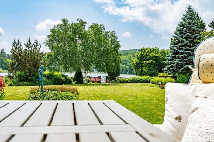 Prodej rodinného domu, Jevany, U Rybníka, 205 m2