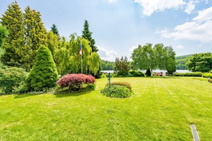 Prodej rodinného domu, Jevany, U Rybníka, 205 m2