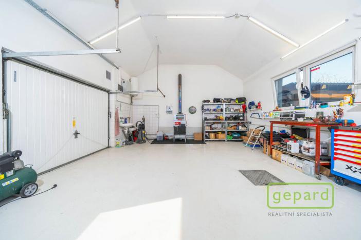 Prodej rodinného domu, Rudná, Masarykova, 237 m2