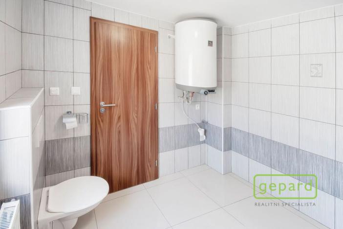 Prodej činžovního domu, Rudná, Masarykova, 237 m2