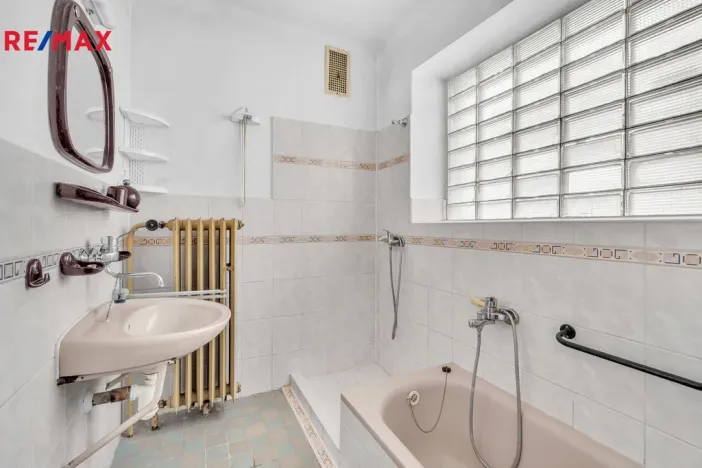 Prodej rodinného domu, Smidary, Na stávku, 217 m2