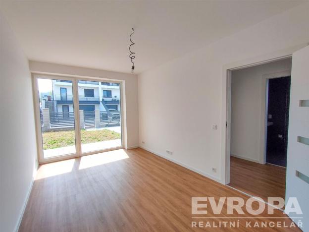 Prodej rodinného domu, Červené Pečky, Hrabáňova, 210 m2