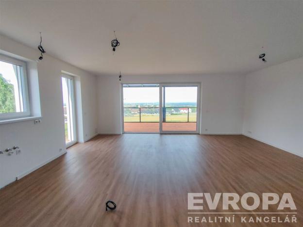 Prodej rodinného domu, Červené Pečky, Hrabáňova, 210 m2