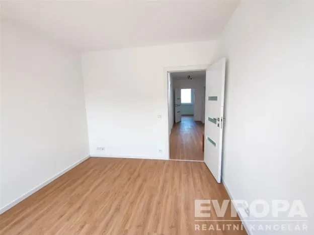 Prodej rodinného domu, Červené Pečky, Hrabáňova, 210 m2