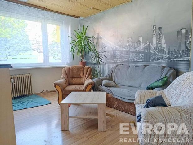 Prodej bytu 2+1, Cvikov - Cvikov II, Sídliště, 65 m2