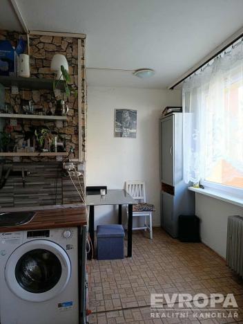 Prodej bytu 2+1, Cvikov - Cvikov II, Sídliště, 65 m2