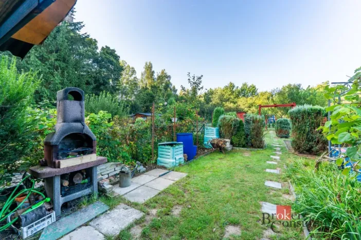 Prodej zahrady, Rybitví, 185 m2