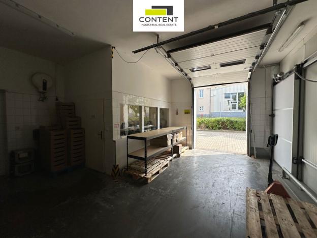 Pronájem skladu, Praha - Uhříněves, Bečovská, 4712 m2