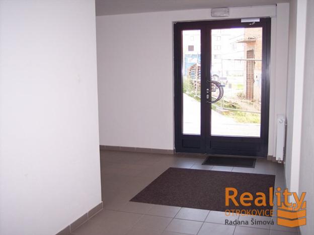 Pronájem bytu 2+kk, Zlín - Malenovice, Zahradní, 43 m2