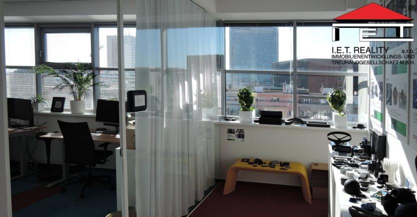 Pronájem kanceláře, Praha - Nusle, Doudlebská, 303 m2