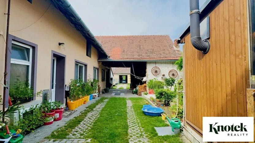 Prodej rodinného domu, Ivančice, 185 m2