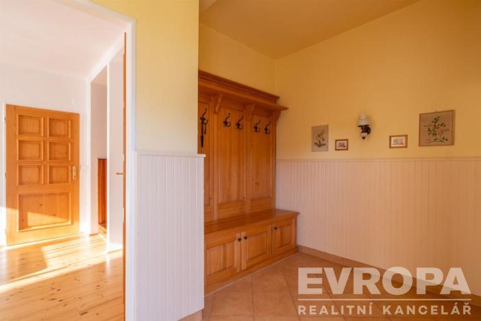 Prodej rodinného domu, Horní Branná, 300 m2