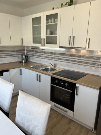 Prodej bytu 3+1, Most, Česká, 81 m2