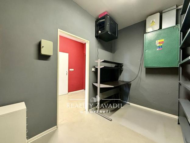 Pronájem skladu, Ostrava, Místecká, 160 m2