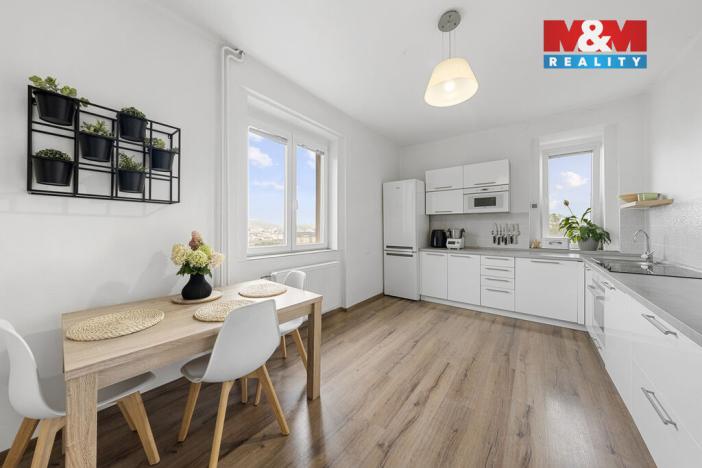 Prodej rodinného domu, Ústí nad Labem - Střekov, Jeseninova, 275 m2